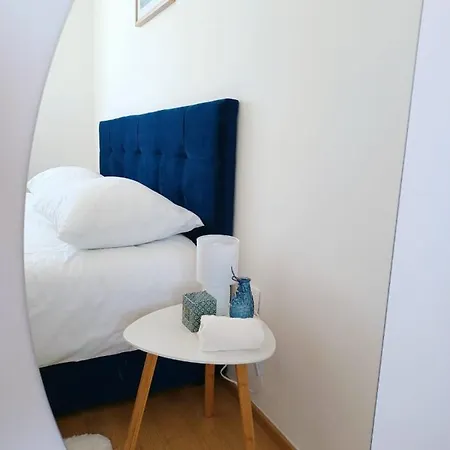 Apartment Lovely - With Parking And Balcony Zadar