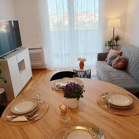 Lovely - With Parking And Balcony
